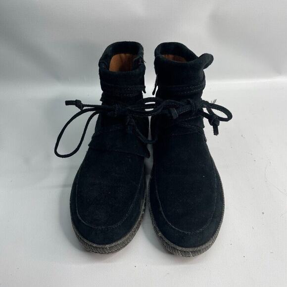 UGG AUSTRALIA Reid Women's Sz 7.5 Soft Suede Ankle Boot Black Authentic 1019129 - Picture 2 of 9